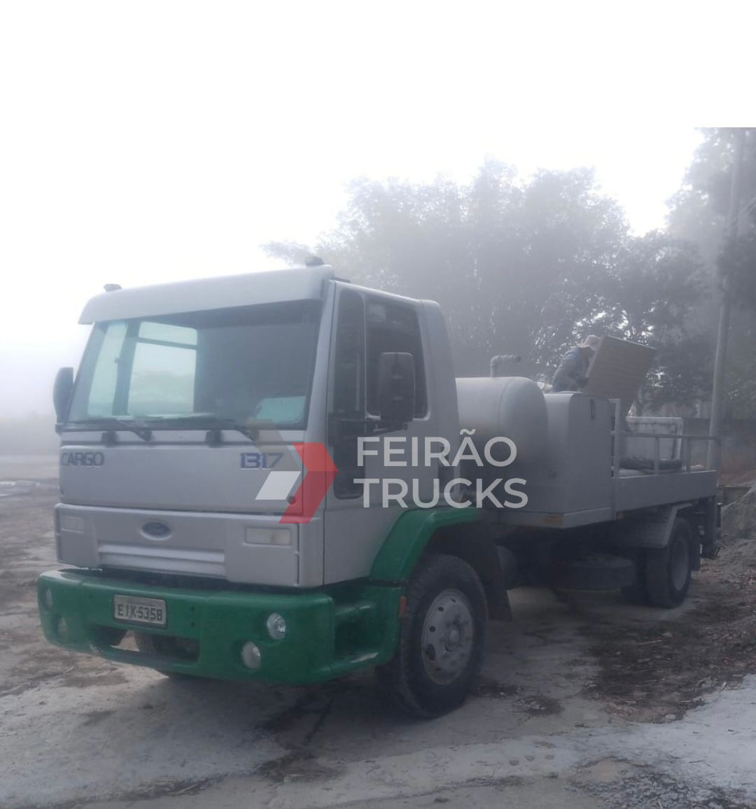 Schwing SPL 1000 Ano 2011 Caminhão Ford Cargo 1317 Ano 2011