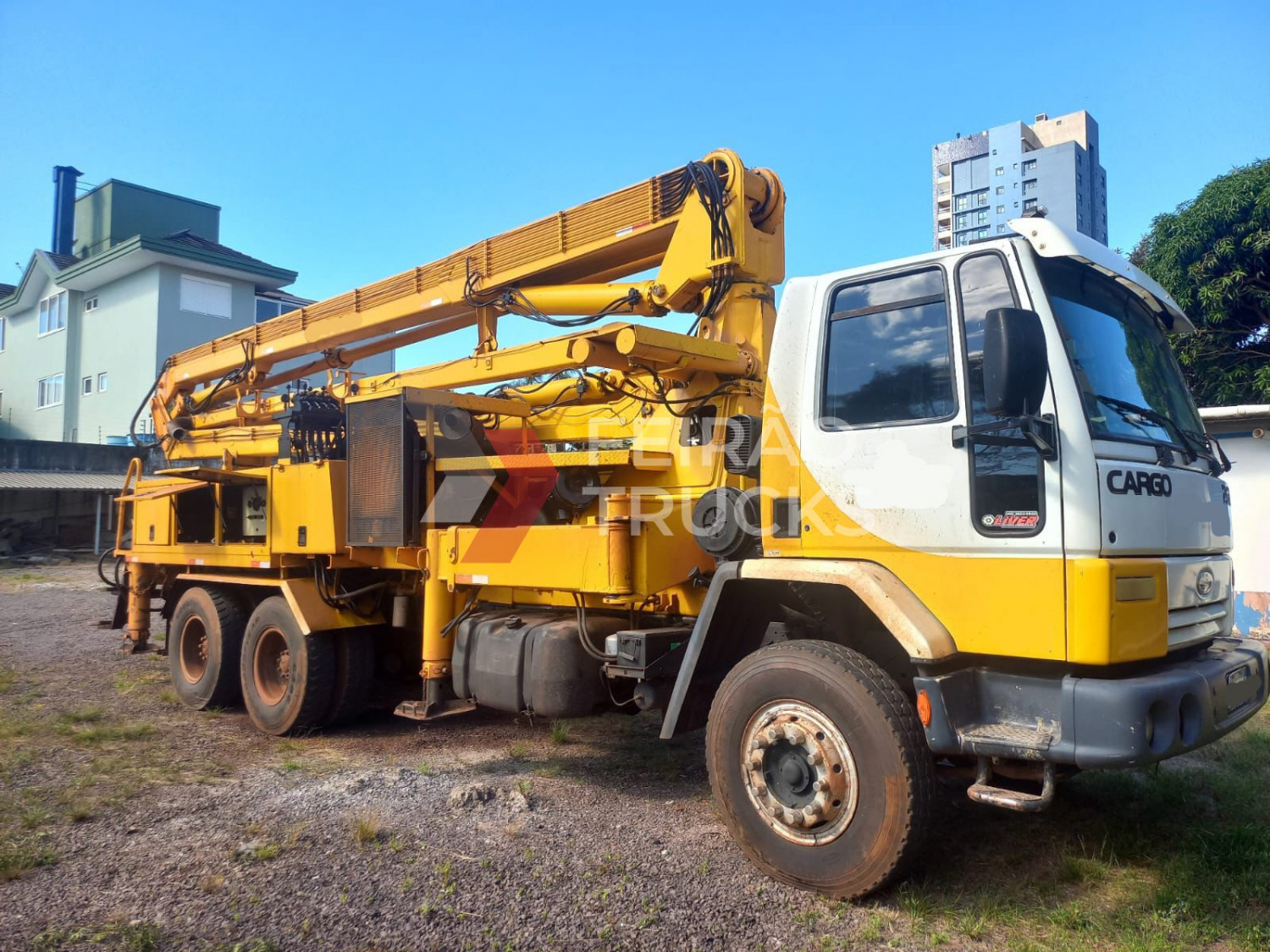 Bomba lança Schwing S28 Caminhão Ford cargo 2622 ano 2008